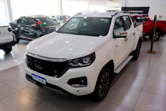 FIAT TITANO 2.2 TURBO DIESEL RANCH 4X4 AT8 FIAT TITANO 2.2 TURBO DIESEL RANCH 4X4 AT8